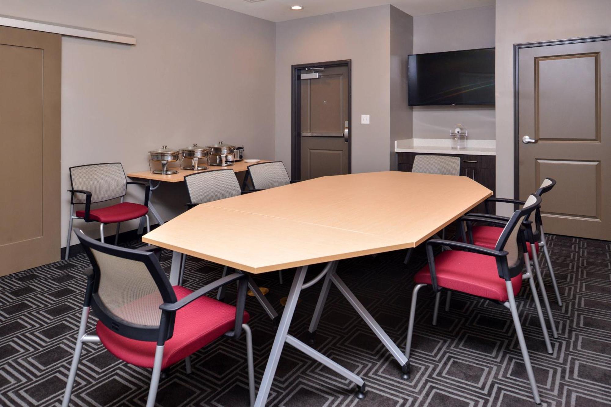 Towneplace Suites By Marriott Laplace Eksteriør bilde