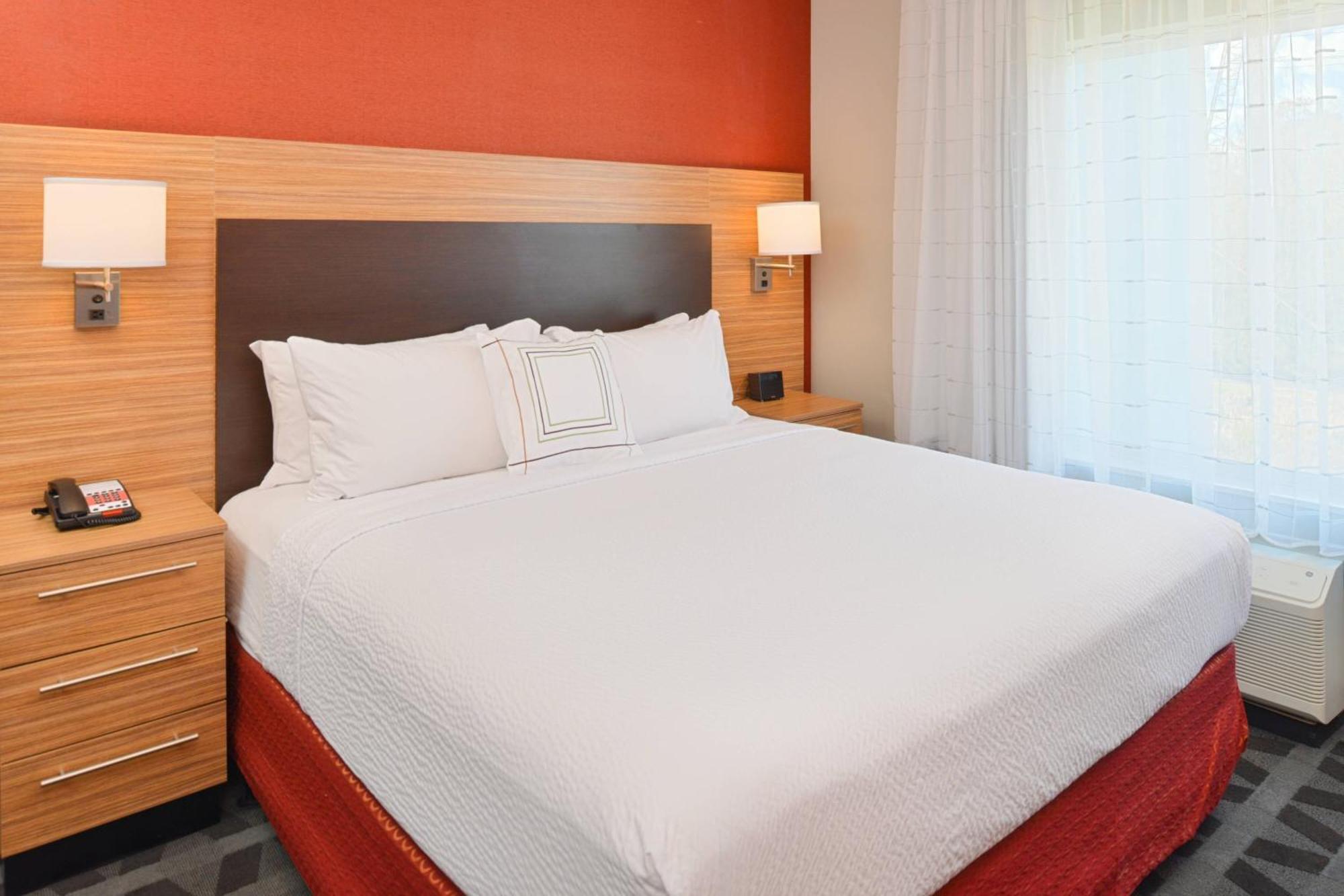 Towneplace Suites By Marriott Laplace Eksteriør bilde